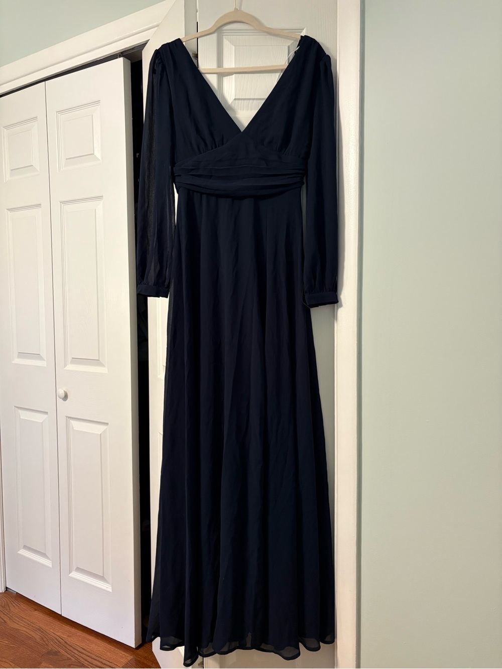 Lulu's Navy Sheer-Sleeve V-Neck Maxi Dress, Never worn